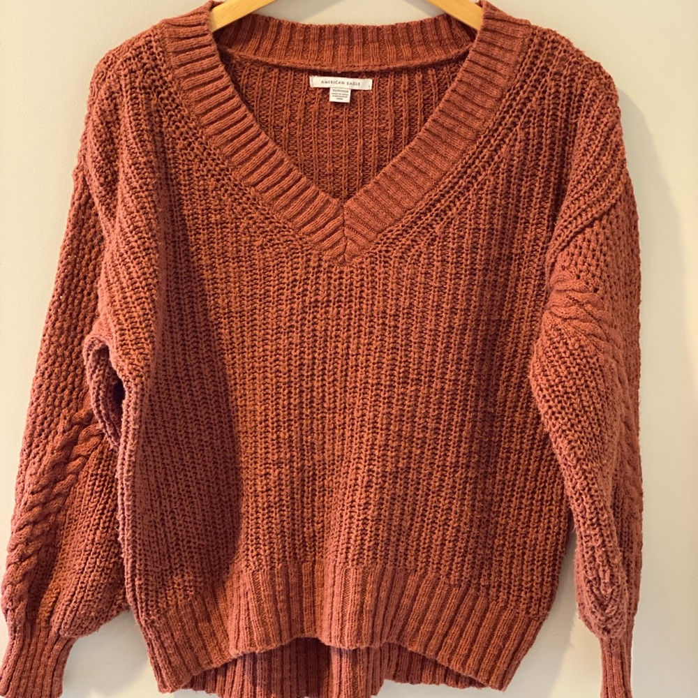 American Eagle Outfitters V-Neck Sweater in Rust